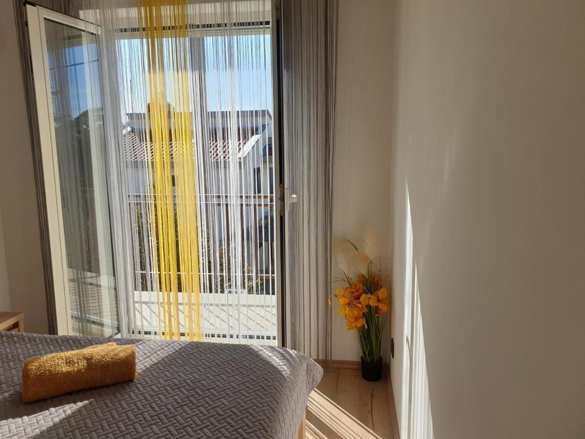 Apartman Anabella Rovanjska Exterior foto
